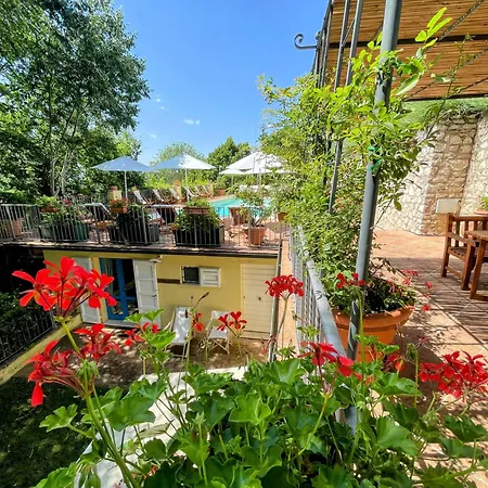 Serene Tuscan Retreat With Breathtaking Views Strettura