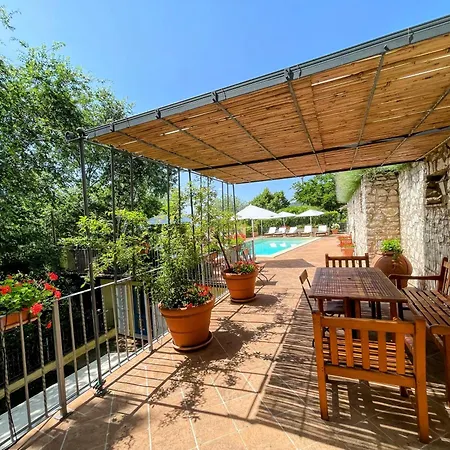 Serene Tuscan Retreat With Breathtaking Views