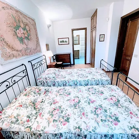 Feriehus Serene Tuscan Retreat With Breathtaking Views *