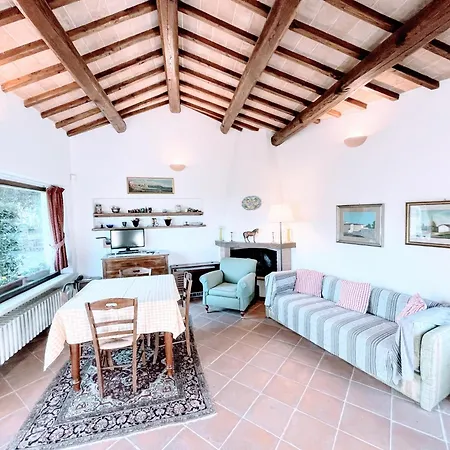 Serene Tuscan Retreat With Breathtaking Views Strettura