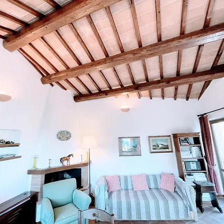 Сasa de vacaciones Serene Tuscan Retreat With Breathtaking Views Strettura