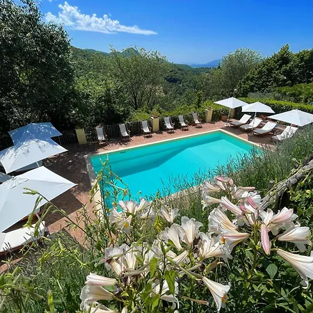 Holiday home Serene Tuscan Retreat With Breathtaking Views Strettura