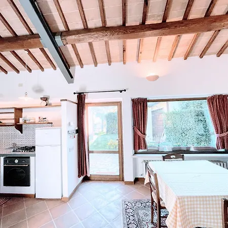 Holiday home Serene Tuscan Retreat With Breathtaking Views Strettura